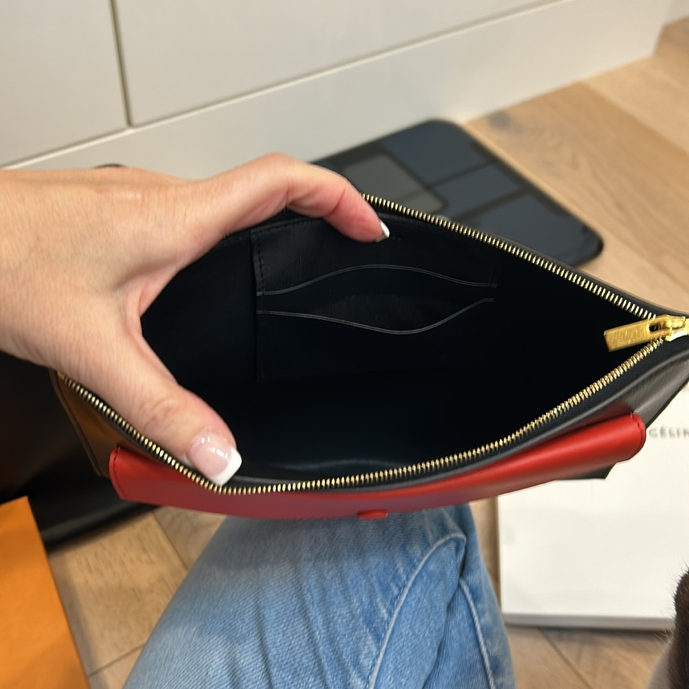 Céline Tricolor Envelope Zip Clutch - Picture 6 of 6